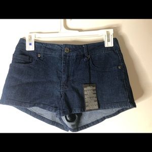 Forever 21 euro 29 shorts never worn
